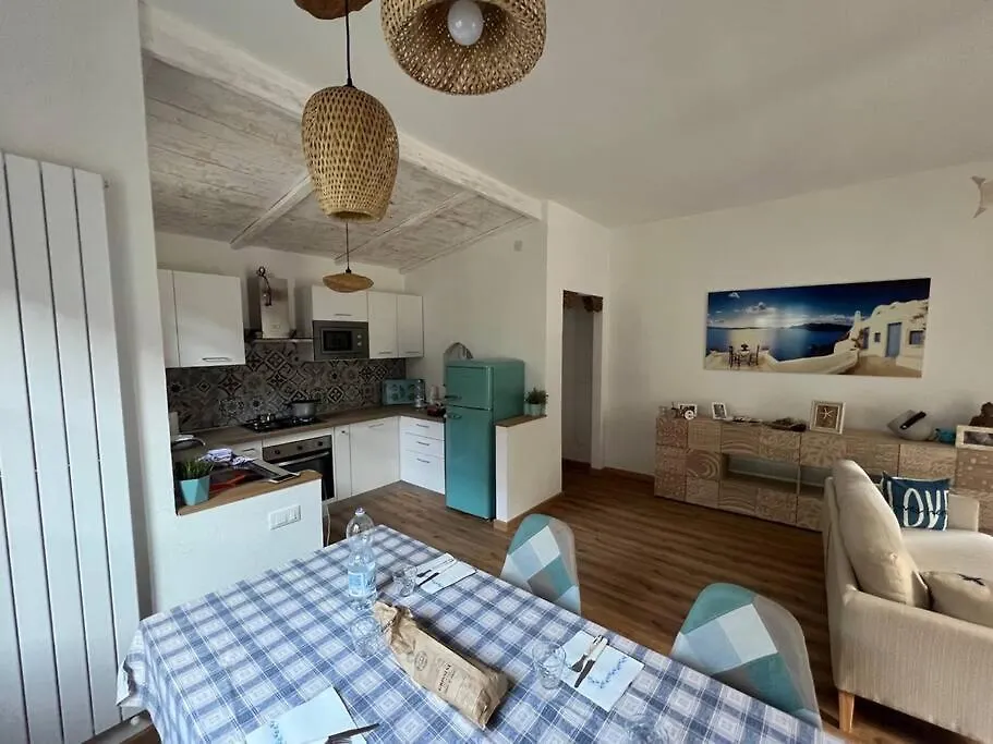 'Impy' House Apartment Finale Ligure 0*,