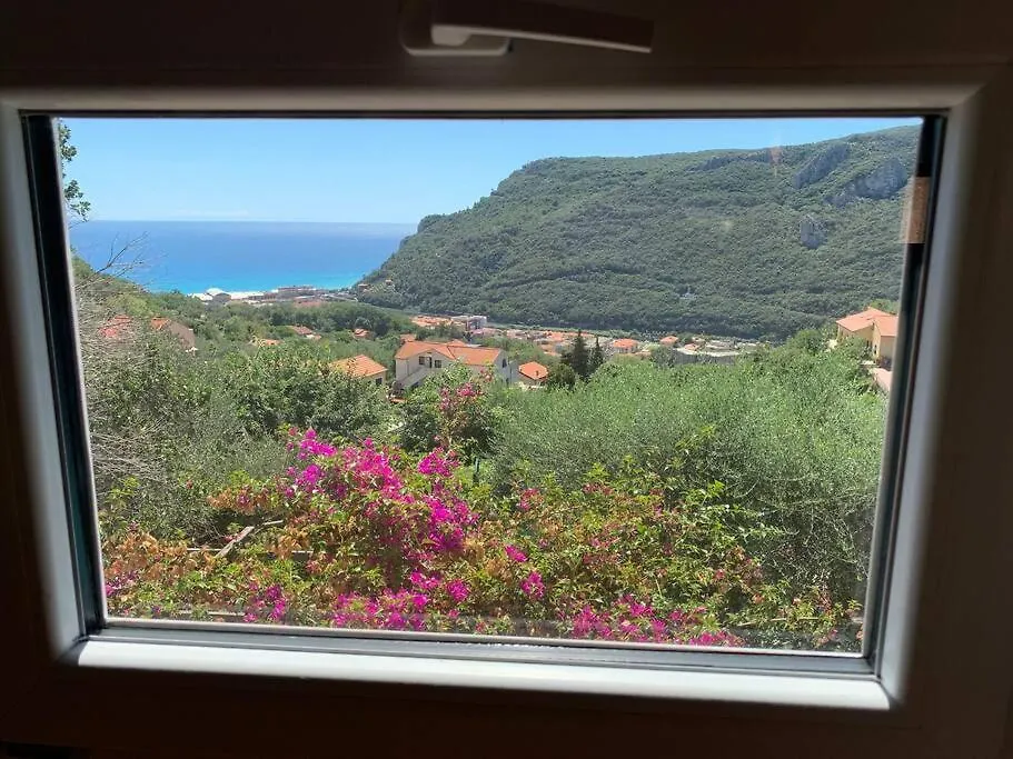 'Impy' House Apartment Finale Ligure 0*,  Italy