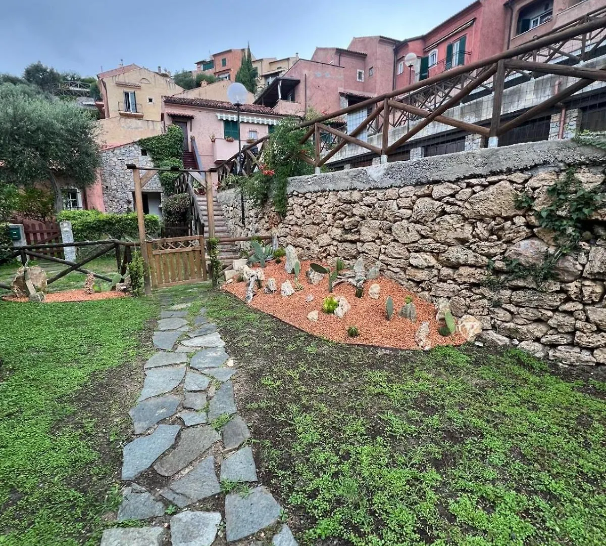 'Impy' House Apartment Finale Ligure Italy